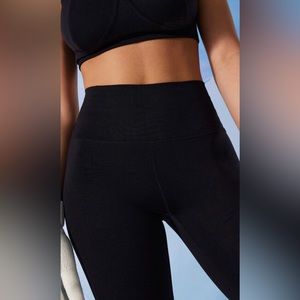 Kgmtl x ardene black leggings size medium